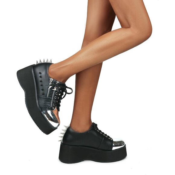 ⚡Women's Black Silver Studs Chrome Plated Toe Cap Platform Wedges Boots - Picture 3 of 8